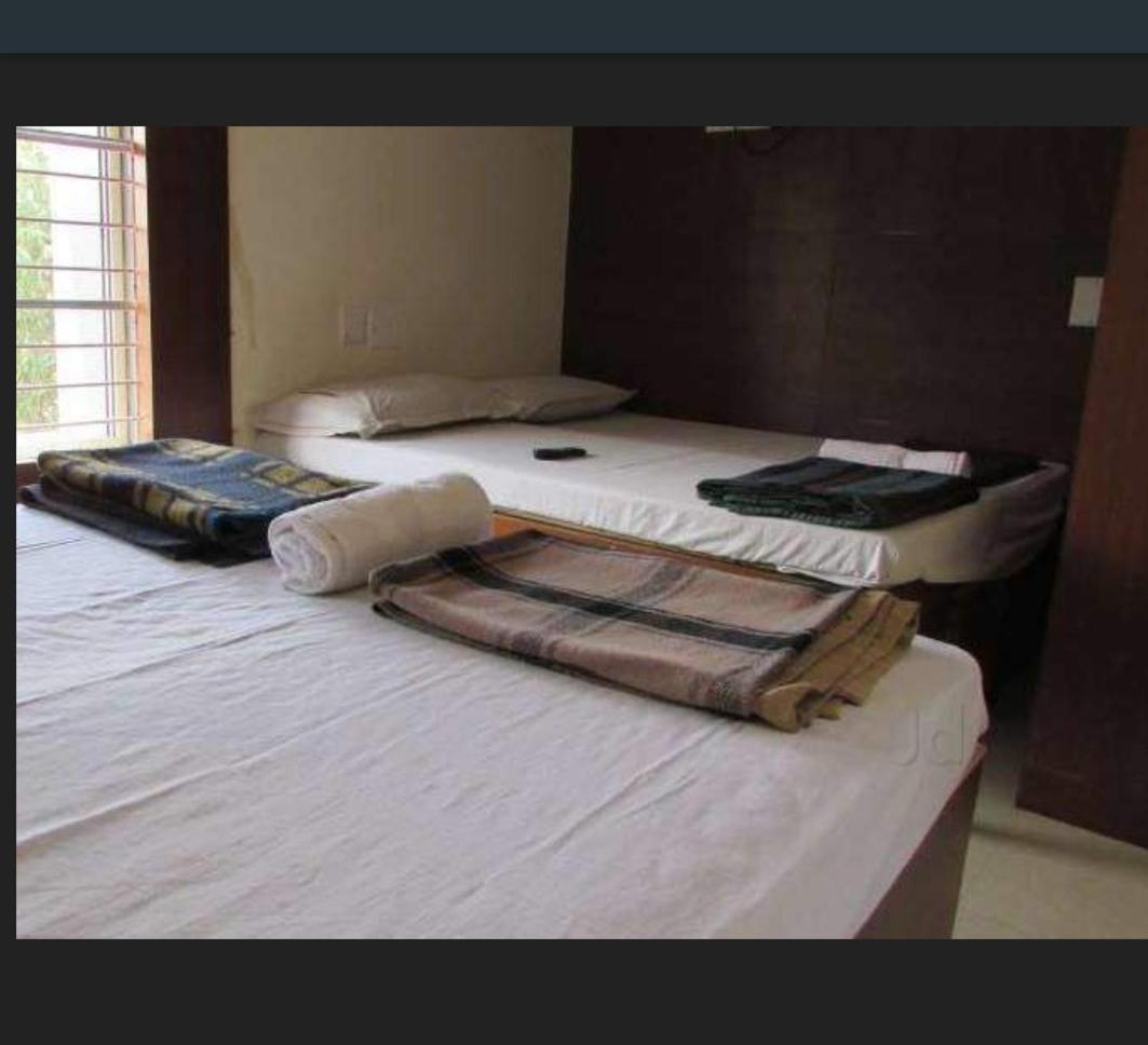 Hotel Dewans Residency Mysuru Zewnętrze zdjęcie
