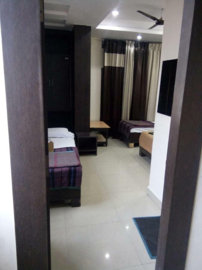 Hotel Dewans Residency Mysuru Zewnętrze zdjęcie